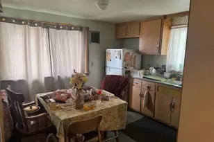 3293 N 45th St, Milwaukee, WI 53216 - Photo 7