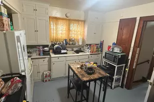 3323 N 44th St, Milwaukee, WI 53216 - Photo 7