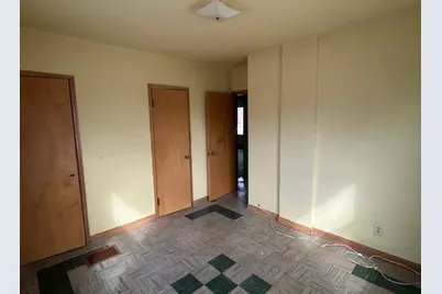 2221  Mayflower Ave, Sheboygan, WI 53083 - Photo 7