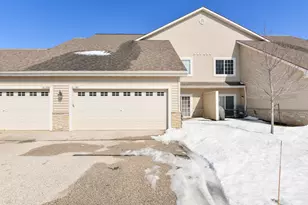 21790 N Weather Edge Cir, Lannon, WI 53046 - Photo 27