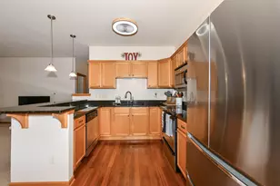 21790 N Weather Edge Cir, Lannon, WI 53046 - Photo 11