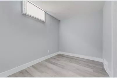 712 S 37th St #712A, Milwaukee, WI 53215 - Photo 11