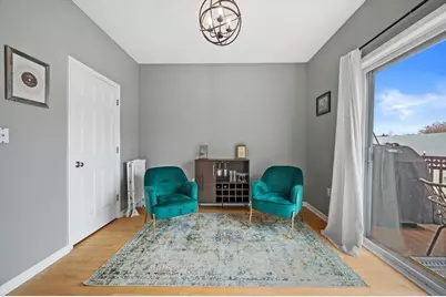 220 E Reservoir Ave, Milwaukee, WI 53212 - Photo 11