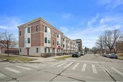 220 E Reservoir Ave, Milwaukee, WI 53212 - Photo 33