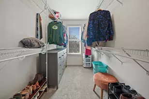 220 E Reservoir Ave, Milwaukee, WI 53212 - Photo 15