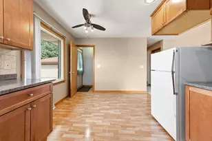 4858 S 26th St, Milwaukee, WI 53221 - Photo 11