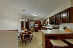 532 N Stevens Ave, Jefferson, WI 53549 - Photo 5