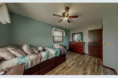 532 N Stevens Ave, Jefferson, WI 53549 - Photo 25