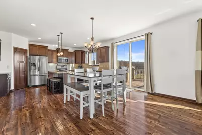 W222S3988  Timm Dr, Waukesha, WI 53189 - Photo 9