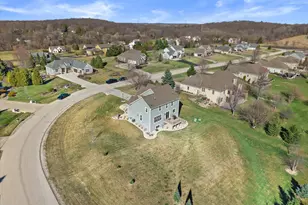 W222S3988 Timm Dr, Waukesha, WI 53189 - Photo 53