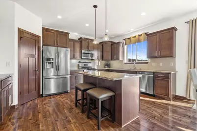 W222S3988  Timm Dr, Waukesha, WI 53189 - Photo 11