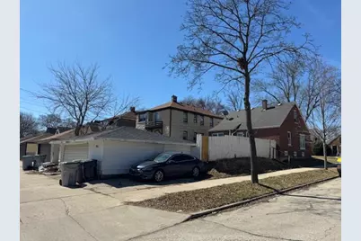 3876 N 52nd St, Milwaukee, WI 53216 - Photo 3