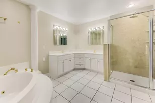 3030 S 130th St, New Berlin, WI 53151 - Photo 11