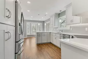 3030 S 130th St, New Berlin, WI 53151 - Photo 7