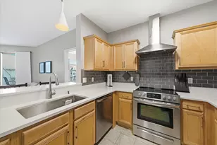 4120 S Lake Dr, Saint Francis, WI 53235 - Photo 9