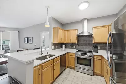 4120 S Lake Dr #458, Saint Francis, WI 53235 - Photo 7