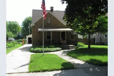 426 N Montgomery St, Port Washington, WI 53074 - Photo 3