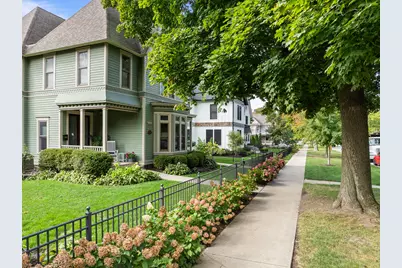 920  Geneva St, Lake Geneva, WI 53147 - Photo 9