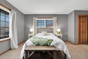 6940 S Rolling Meadows Ct, Oak Creek, WI 53154 - Photo 13