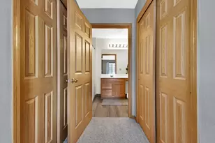 6940 S Rolling Meadows Ct, Oak Creek, WI 53154 - Photo 15