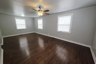 4868 N 52nd St, Milwaukee, WI 53218 - Photo 3