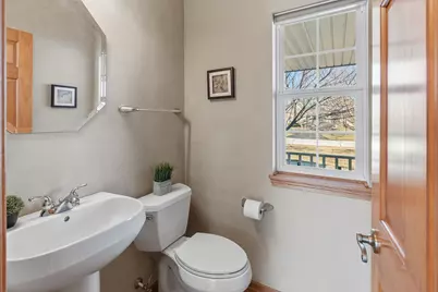 810  Black Squirrel Ct, Richfield, WI 53033 - Photo 11