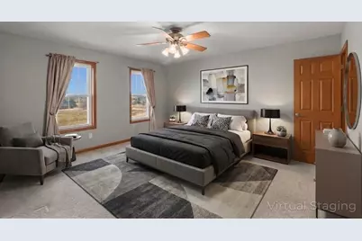 810  Black Squirrel Ct, Richfield, WI 53033 - Photo 17