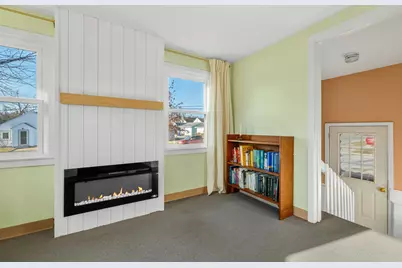 326  9th Ave, Onalaska, WI 54650 - Photo 5