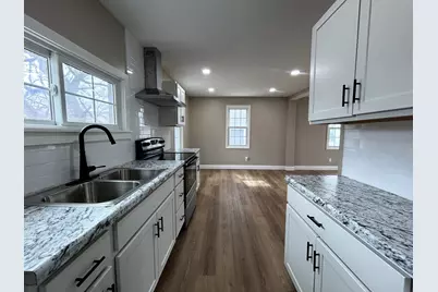 4370 N 25th St, Milwaukee, WI 53209 - Photo 9