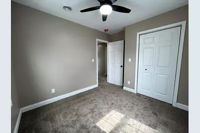 4370 N 25th St, Milwaukee, WI 53209 - Photo 15