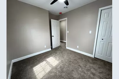 4370 N 25th St, Milwaukee, WI 53209 - Photo 13