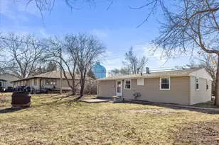 N96W16012 County Line Rd, Germantown, WI 53022 - Photo 21