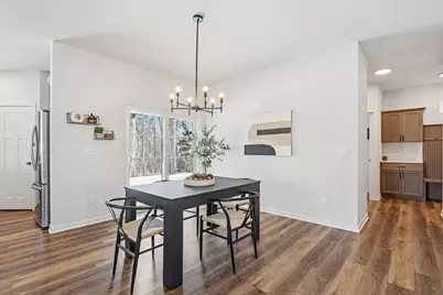 532  Wild Oak Rd, Hartland, WI 53029 - Photo 11