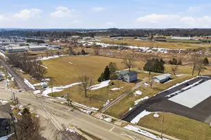 754 N Church St, Watertown, WI 53098 - Photo 39