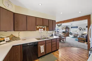 754 N Church St, Watertown, WI 53098 - Photo 13