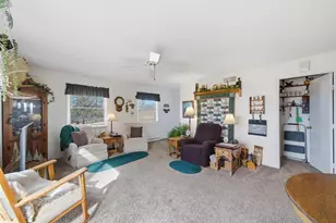 754 N Church St, Watertown, WI 53098 - Photo 9