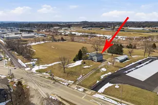754 N Church St, Watertown, WI 53098 - Photo 3