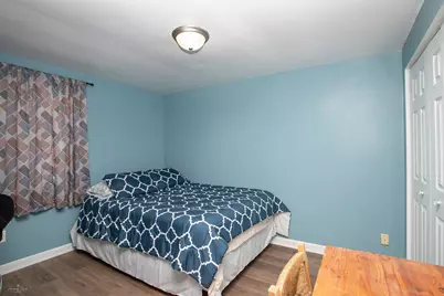 12430  Timber Ridge Dr, Pleasant Prairie, WI 53158 - Photo 9