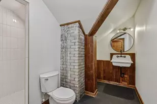 3421 N Fratney St, Milwaukee, WI 53212 - Photo 27