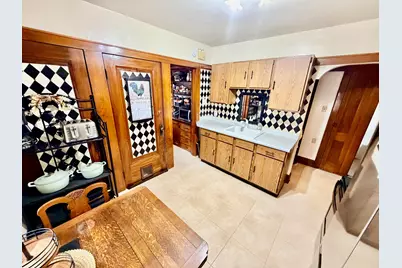 2239 S 73rd St, West Allis, WI 53219 - Photo 19