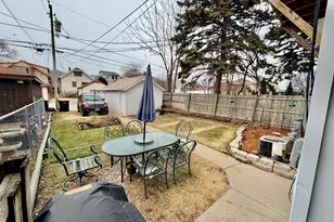 2239 S 73rd St, West Allis, WI 53219 - Photo 5