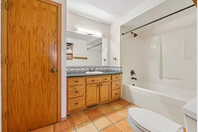 8603 S Melrose Dr, Oak Creek, WI 53154 - Photo 23