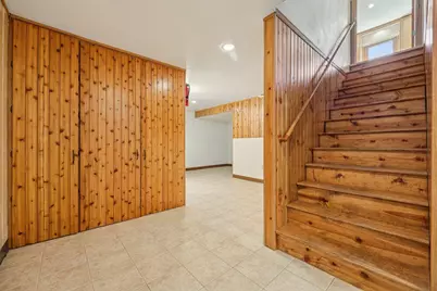 8603 S Melrose Dr, Oak Creek, WI 53154 - Photo 25