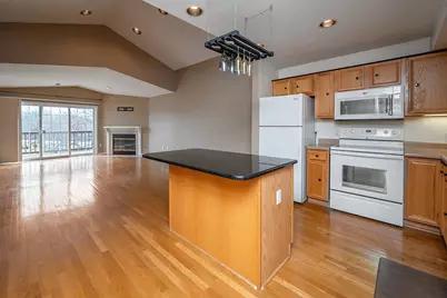 N16W26587 E Fieldhack Dr #E, Pewaukee, WI 53072 - Photo 13