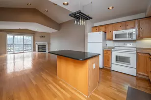 N16W26587 E Fieldhack Dr, Pewaukee, WI 53072 - Photo 13