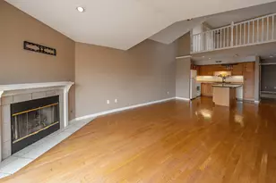 N16W26587 E Fieldhack Dr, Pewaukee, WI 53072 - Photo 3