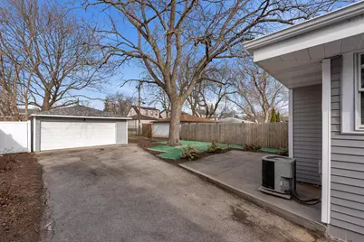 7007 N 41st St, Milwaukee, WI 53209 - Photo 3