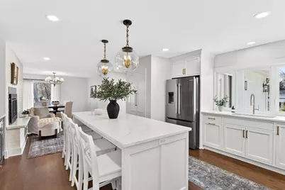 1635  Highland Dr, Elm Grove, WI 53122 - Photo 7