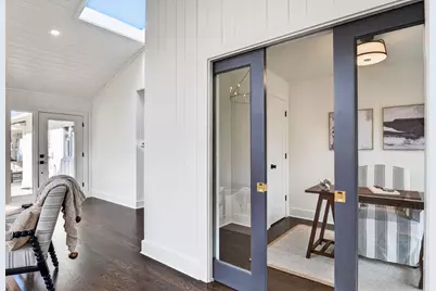 1635  Highland Dr, Elm Grove, WI 53122 - Photo 25