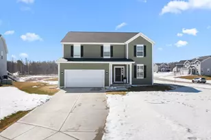 N56W24171 Sabrina Ct, Sussex, WI 53089 - Photo 1